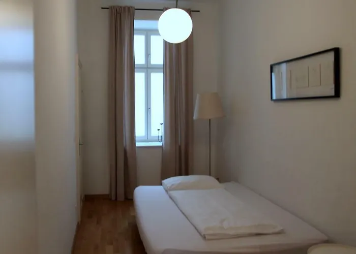 Casa Nostra - Zentrale Am Augarten Apartamento